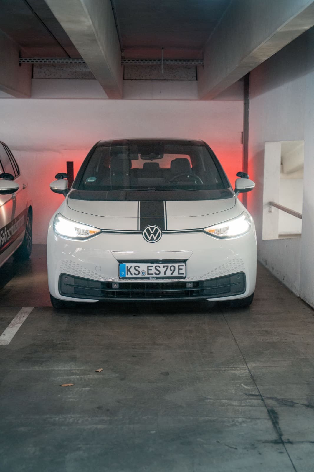 Elektro-Fahrschulauto VW ID.3 von vorne